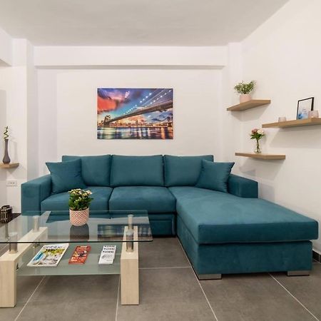 Brand New Aprt With Backyard In Lycabettus Hill ! Appartement Athene Buitenkant foto