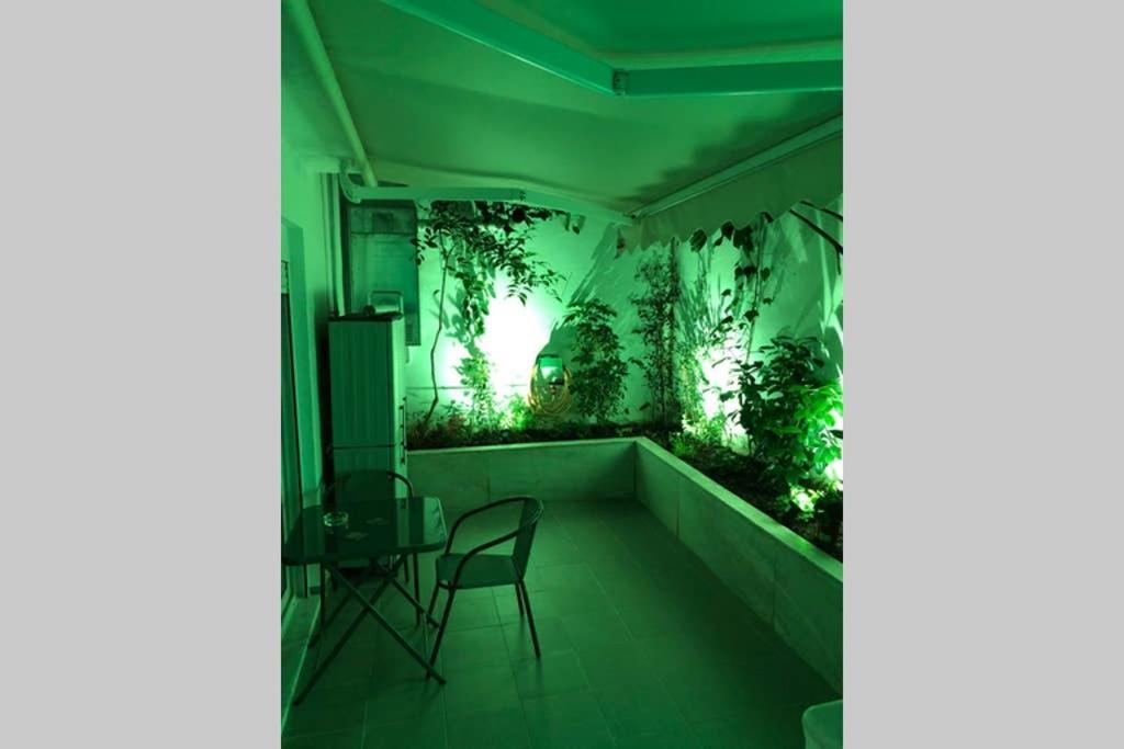 Brand New Aprt With Backyard In Lycabettus Hill ! Appartement Athene Buitenkant foto